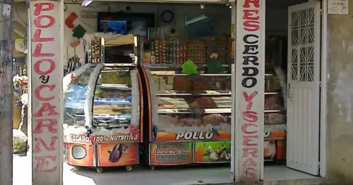 POLLOS Y CARNES POLLOS Y CARNES